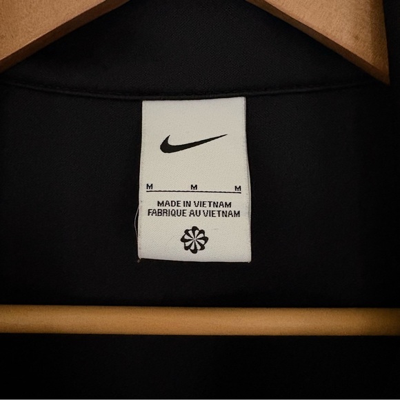 30A Nike Men's Full-Zip Chest Swoosh Jacket Medium Black Florida Embroidered - Picture 6 of 8